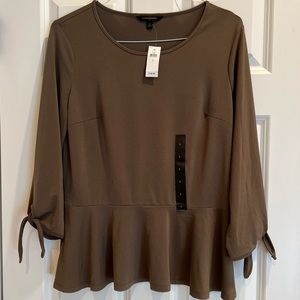Banana Republic olive green top size large NWT